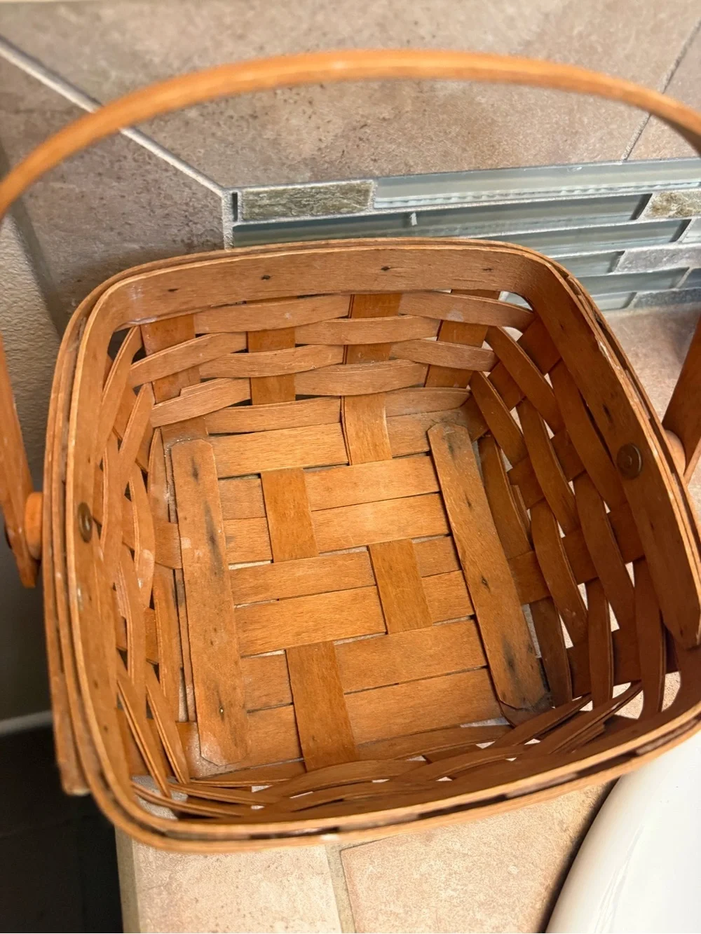 RARE VTG 1990 LONGABERGER Painted Trim Berry Basket Signed Summer Bale Handle